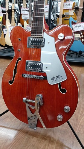 Guitare acoustique électrique