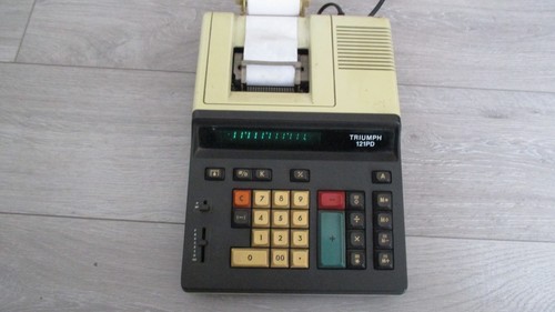 Calculatrice ancienne triumph - calculatrice,