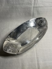 Plat, corbeille à pain Art