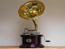 Ancien look gramophone HMV