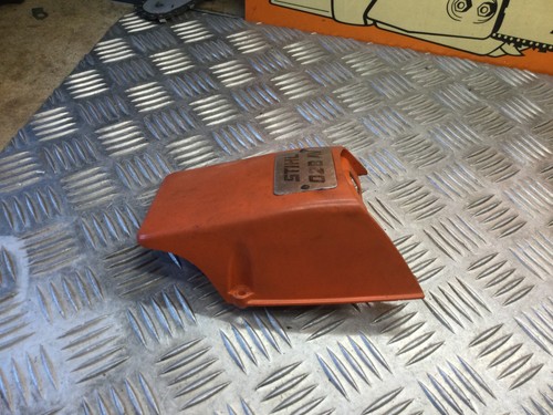 Capot moteur tronçonneuse - ,