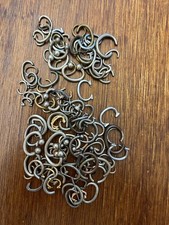 Bélières Lot de plus de 100  Bélières   pour montres anciennes.  N° 5