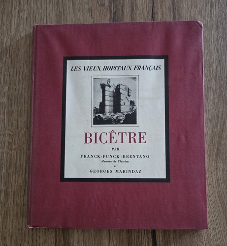 Médecine très vieux livre - :,