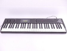 Synthétiseur de musique KORG
