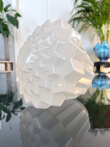 Globe skyscrapper art déco - skyscrapper,