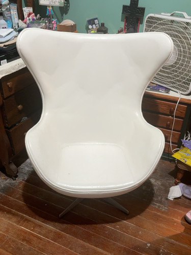 Modern white leather egg chair - white,