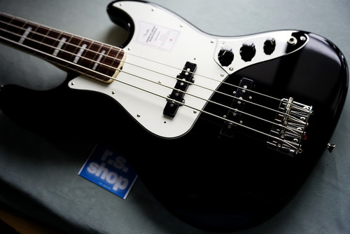 Fender made japan - fender,
