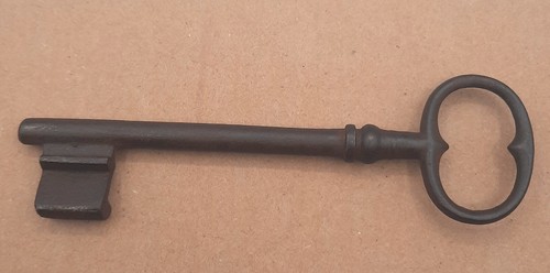 Ancienne grosse clé - grosse, porte