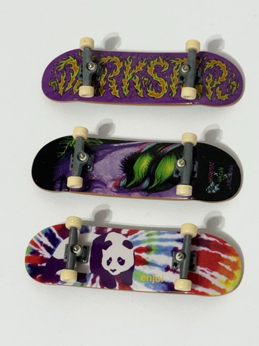 Tech deck lot finger - deck, of