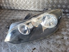 Phare avant gauche -