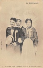 Old postcard 14 THE NOMANDY OLD NORMAL WEDDING BOY AND BRIDESMAID