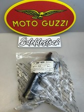 1 support guidon inférieur