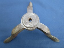 Piètement Socle 3 pieds