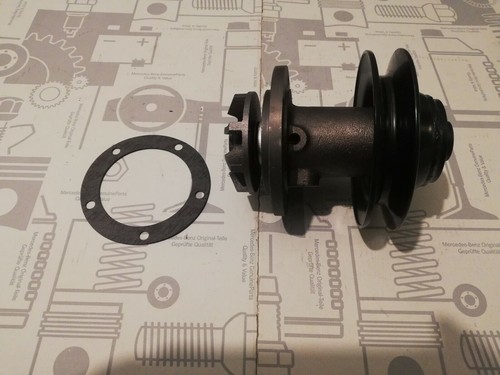 Pompe eau mercedes 180d om - mercedes,