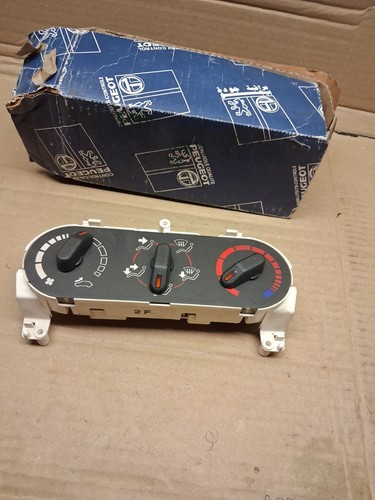 Panneau commande chauffage - de,