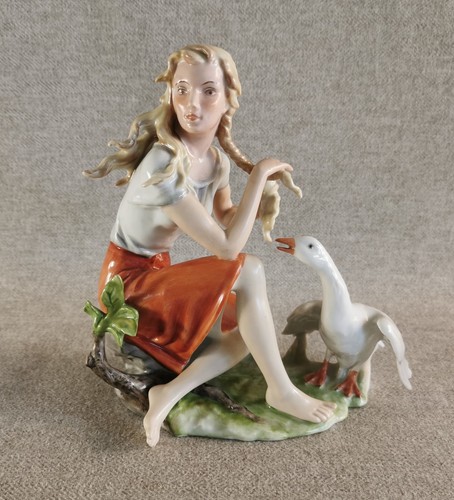 Figurine statuette - statuette, en
