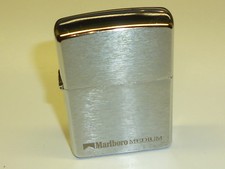 Marlboro " Medium " ZIPPO Briquet - Chrome Brossé - 1996 - Jamais A Frappé