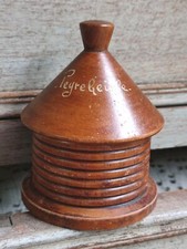 ANCIENNE BOÎTE RUCHE EN BOIS SOUVENIR PEYREBEILLE 11 CM