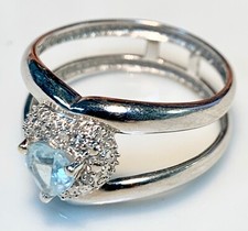 MAGNIFIQUE BAGUE OR 18 CARATS