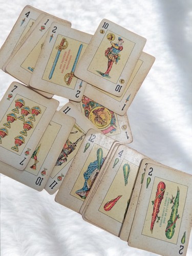 Jeu cartes ancien - cartes, vintage