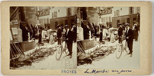 Stéréo, France, Troyes, le marché aux puces Vintage stereo card  Tirage albumi