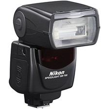Flash Nikon SB-700 Speedlight