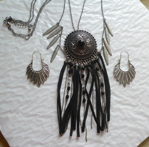 Lot bijoux fantaisies collier - bijoux,