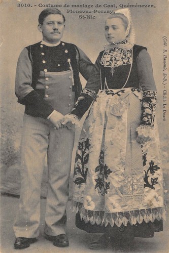 Old postcard cast - old, wedding