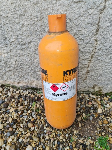 Bouteille 100 pleine - 100%, kyrene