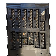 Boîtier fusibles 124 pins