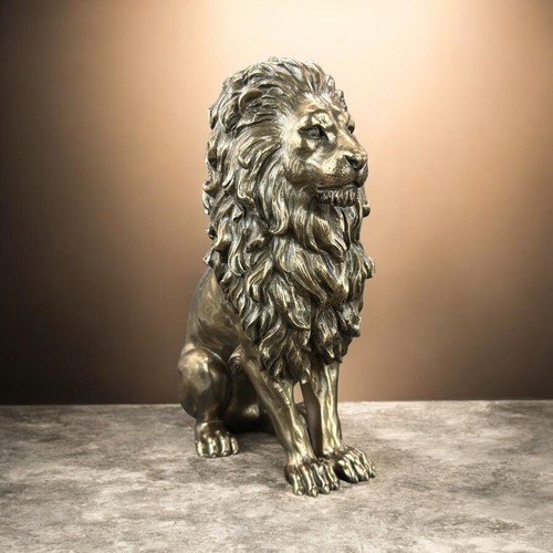 Figurine lion assis - assis, le
