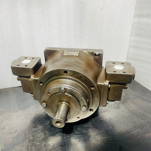 Pompe piston hydraulique - à,