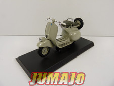 VES113 MOTO VESPA ITALIE Fassi Toys 1/18 : VESPA 125 1963 crème