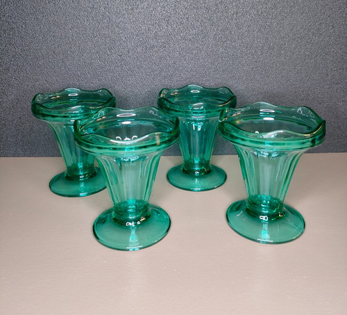Lot coupes à - de,