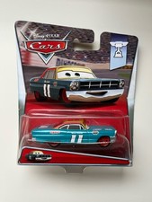 VOITURE CARS DISNEY PIXAR