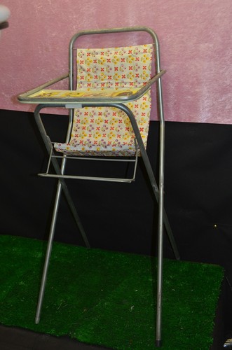 Ancienne chaise haute - chaise,