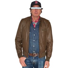 Taille 40 US/50EU. Veste en