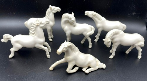 Chinese porcelain horse - 6,