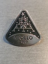 APOLLO 11  1969 MOON LUNAR MODULE  Armstrong Aldrin Collins Pin Badge Patch New