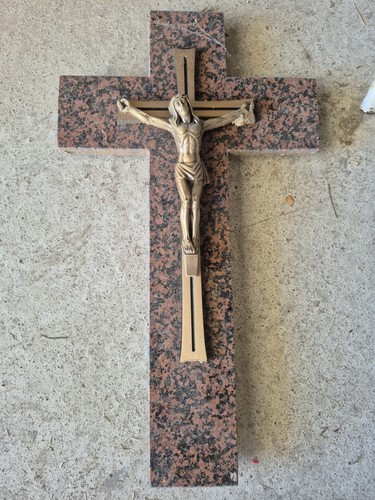 Croix pierre tombale - pierre, marbre