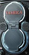 Bouchon boitier Yashica Mat 124G, articulated body Lens Cap - 124 G- red logo