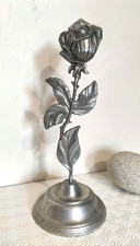 grande rose ancienne en étain