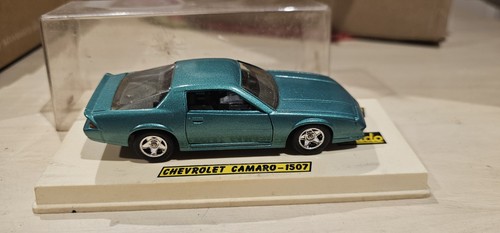 Solido chevrolet camaro - 1/43,