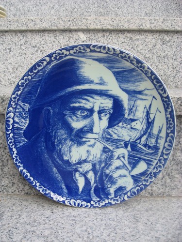 Assiette murale faïence boch - assiette,