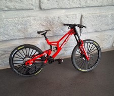 Vélo VTT Miniature Échelle