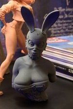 Figurine buste féminin - féminin, ultra