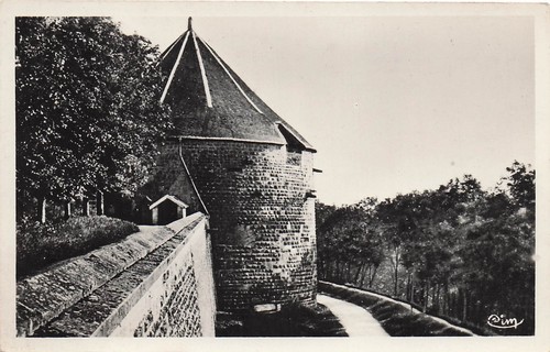 Langres tour navarre et - 52,