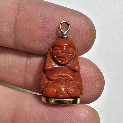 Pendentif bouddha corail - bouddha, en