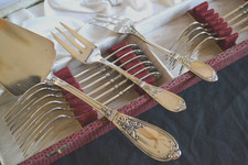 service à gateaux pelle et fourchettes ecrin metal argenté empire