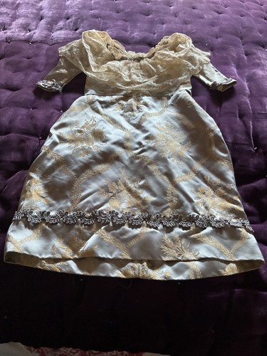 Robe ancienne poupée - robe,